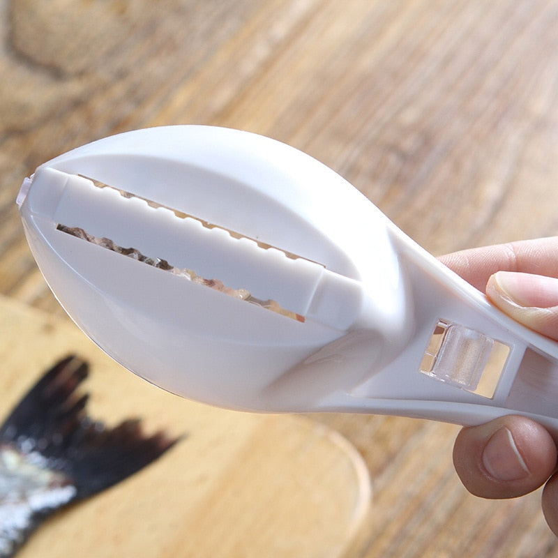 Bellissimo Fiore™ Fish Scaler